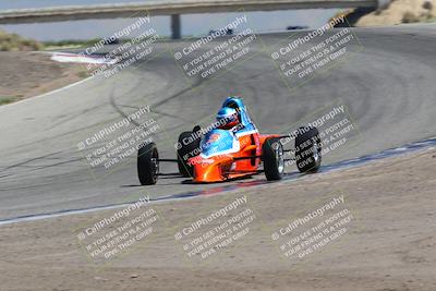 media/Jun-05-2022-CalClub SCCA (Sun) [[19e9bfb4bf]]/Group 3/Race/